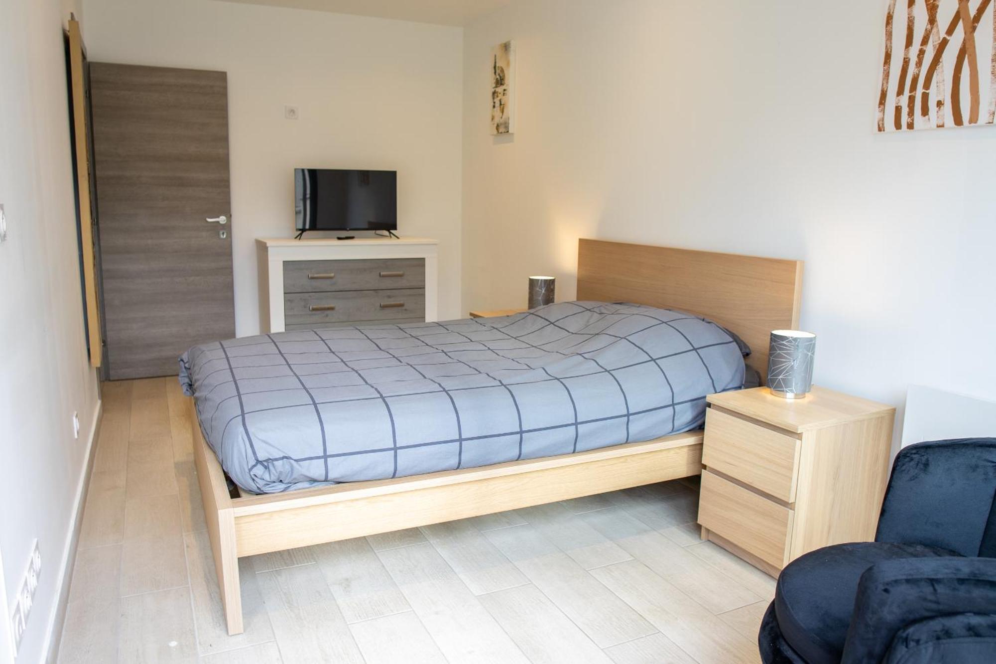 Residence Velours Avec Terrasse , Jardin Et Parking 샹피니 쉬르 마른 외부 사진